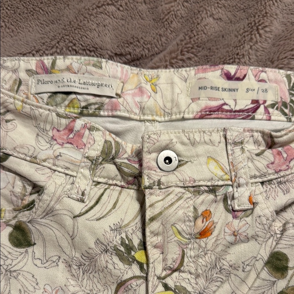 Pilcro and the Letterpress Floral Skinny Jeans - Cream and Pink - Picture 6 of 6